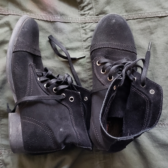 Combat boots - Picture 2 of 9